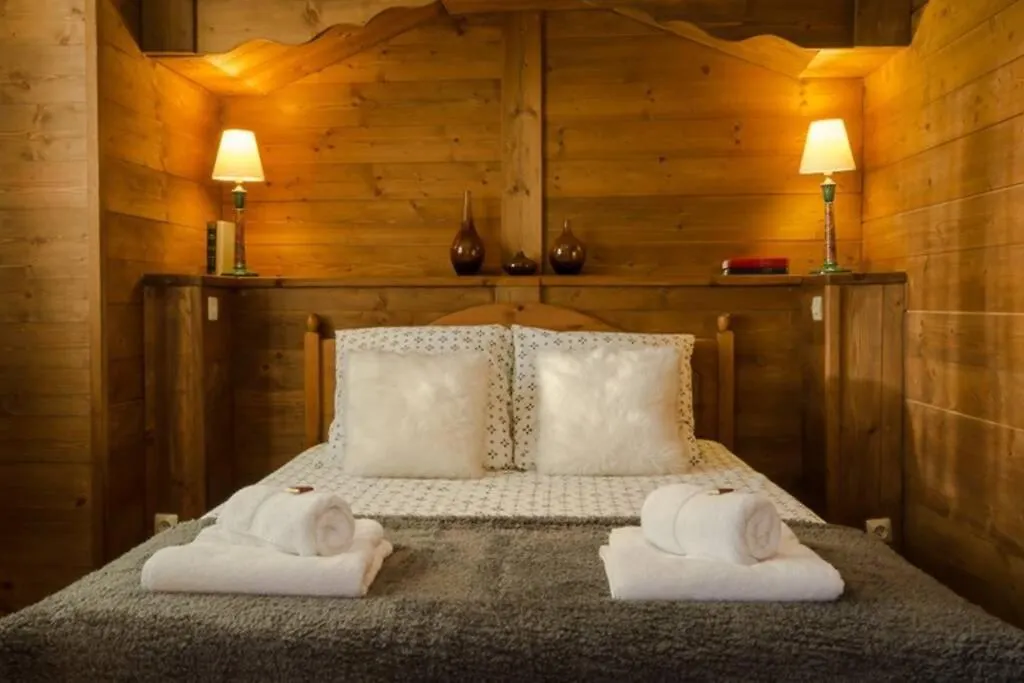 Paisible Chalet Montagne Avec Option Jacuzzi Seez 0*,