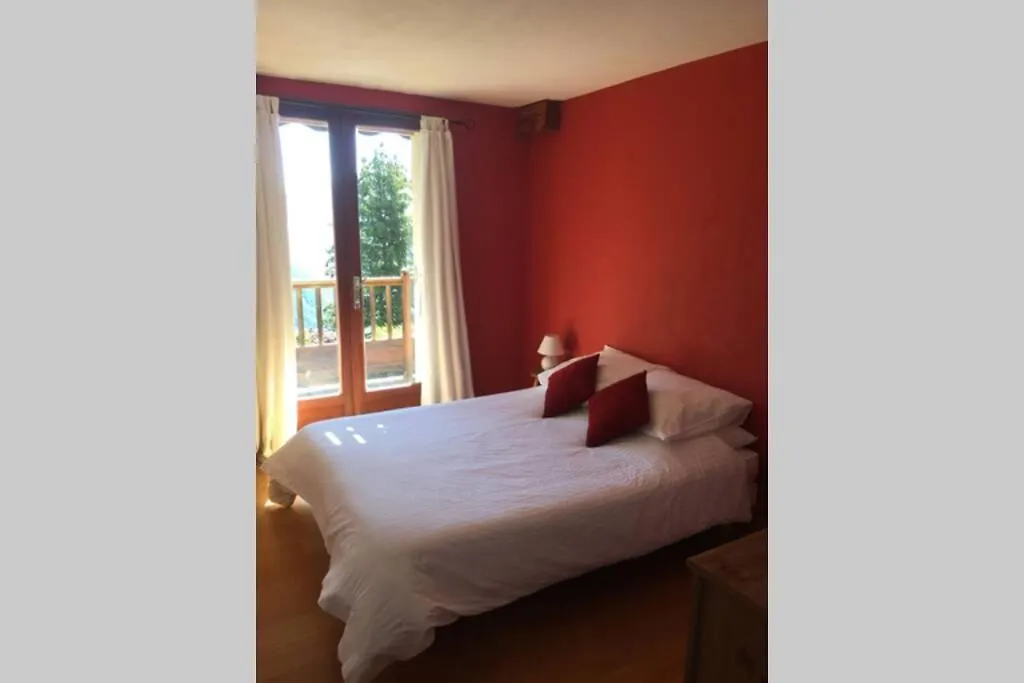 Paisible Chalet Montagne Avec Option Jacuzzi Seez